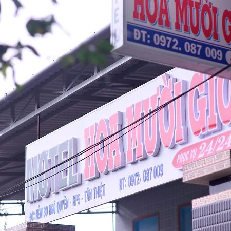 Nha Nghi Hoa Muoi Gio Hotel Tan Tao Kültér fotó