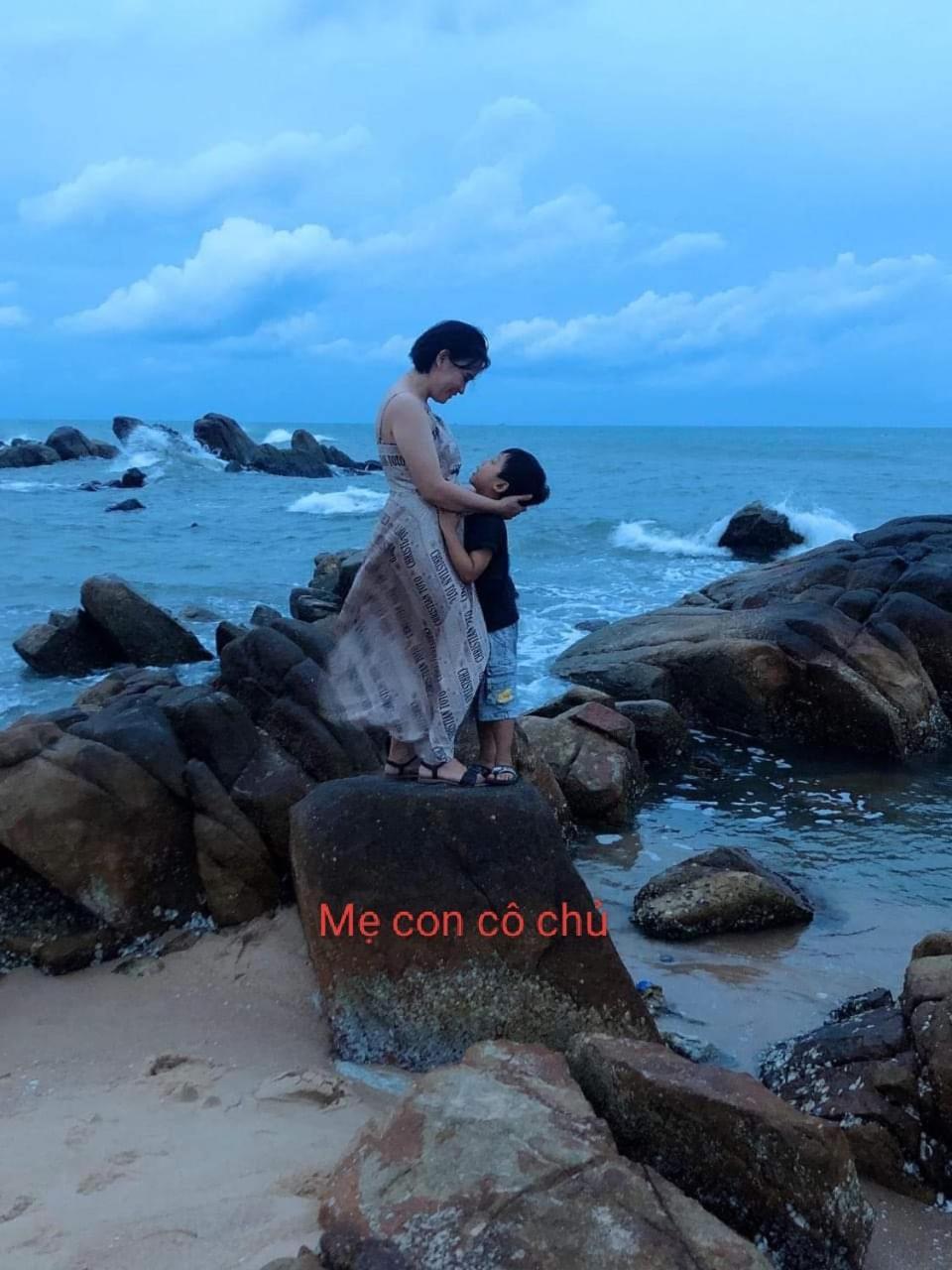 Nha Nghi Hoa Muoi Gio Hotel Tan Tao Kültér fotó